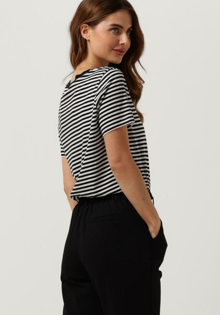Schwarze SELECTED FEMME T-shirt SLFMY PERFECT SS TEE BOX CUT-STRI B - large