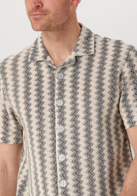 Nicht-gerade weiss ANERKJENDT Casual-Oberhemd AKLEON JACQUARD S/S SHIRT - large