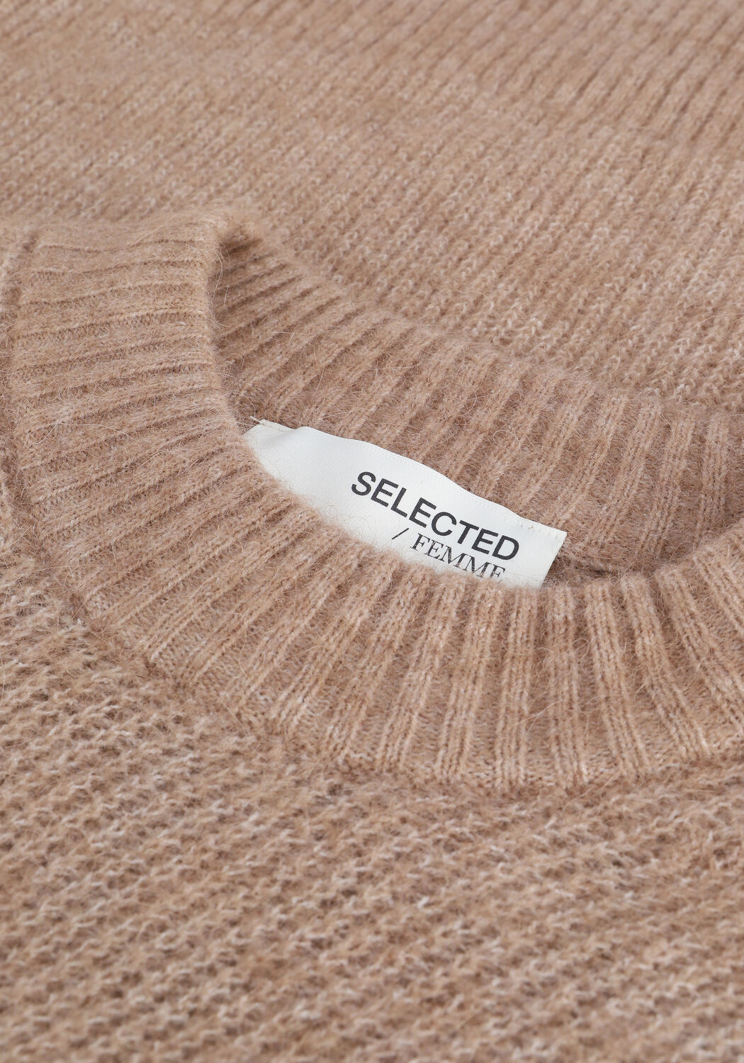 Braune SELECTED WOMEN Pullover SLFINNA-MIA LS KNIT O-NECK B - large