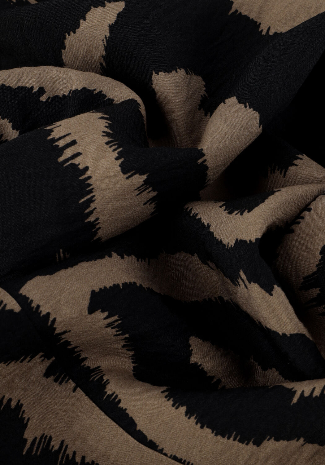 Schwarze SUMMUM Midikleid DRESS ABSTRACT LEAVES - large