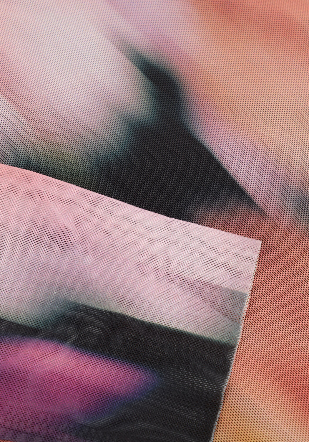 Schwarze Y.A.S. Top YASMINDY HIGH NECK LS MESH TOP - large