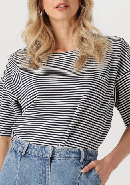 Weiße MY ESSENTIAL WARDROBE T-shirt DANAMW AMB. TEE - large