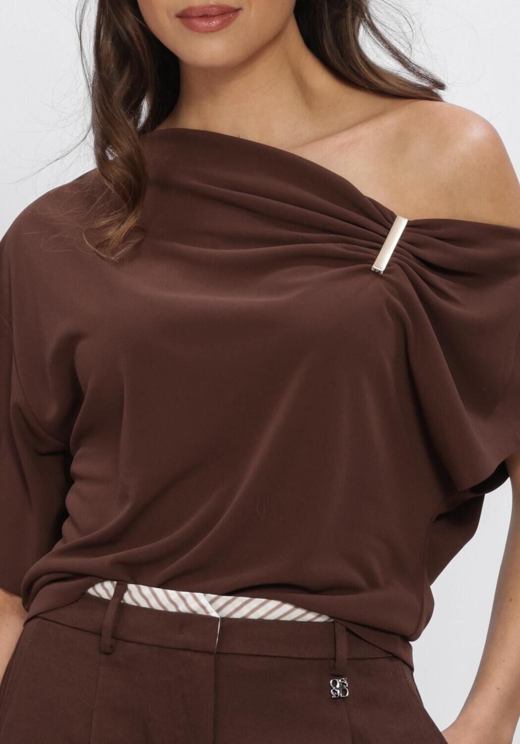 Braune DANTE6 Top GOU EMBELLISHED DRAPEY TOP - large