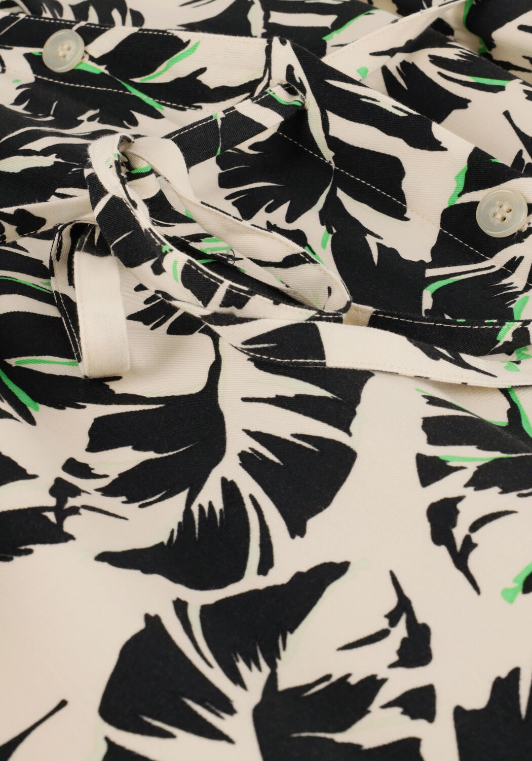 Gr&uuml;ne ANOTHER LABEL Midikleid AZZA LENZING DRESS - large