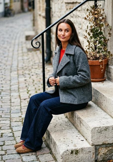 Graue SELECTED WOMEN Jack SLFALMA BOUCLE LANO JACKET - large