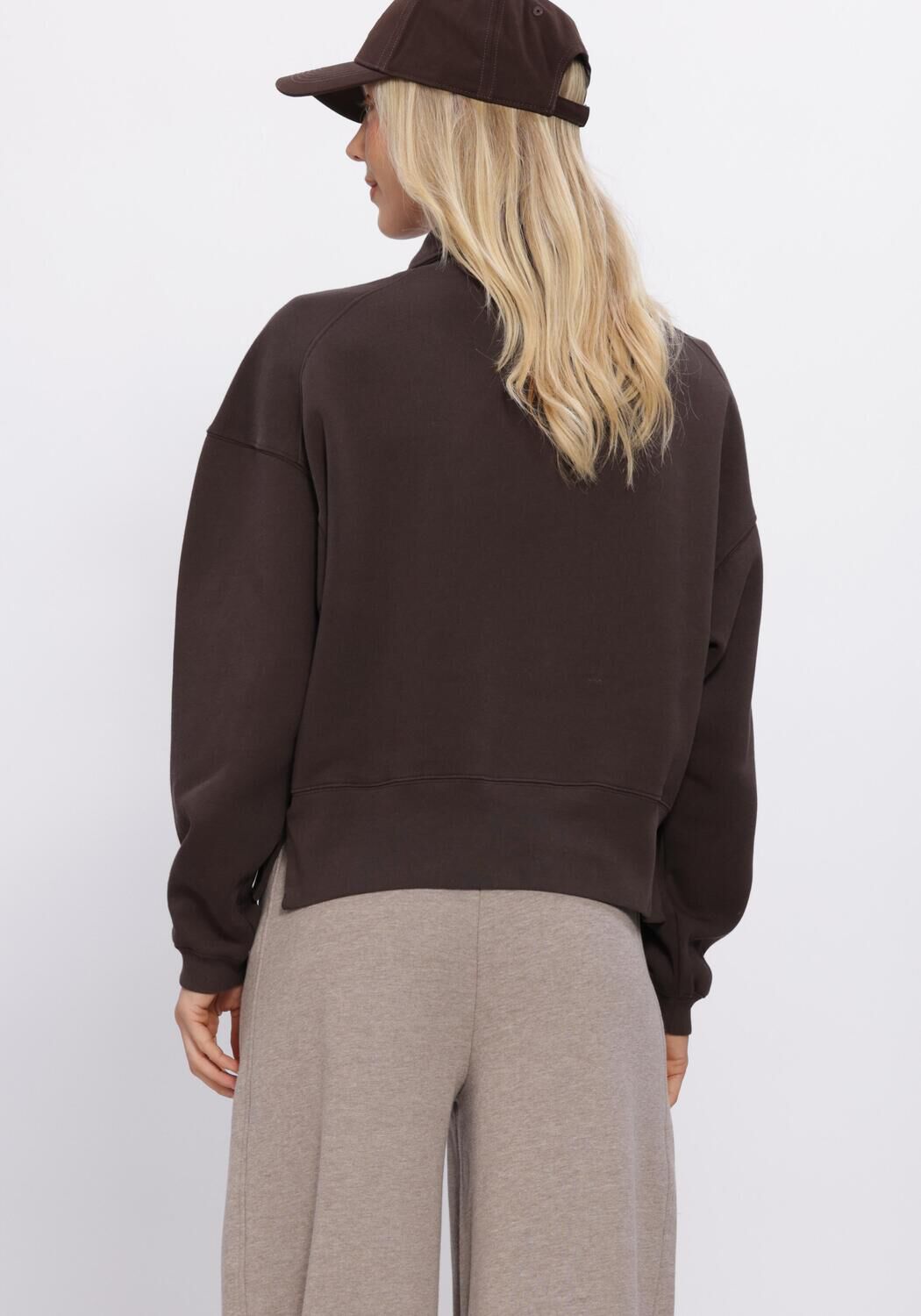 Braune DEBLON SPORTS Sweatshirt NELLE SWEATER - large