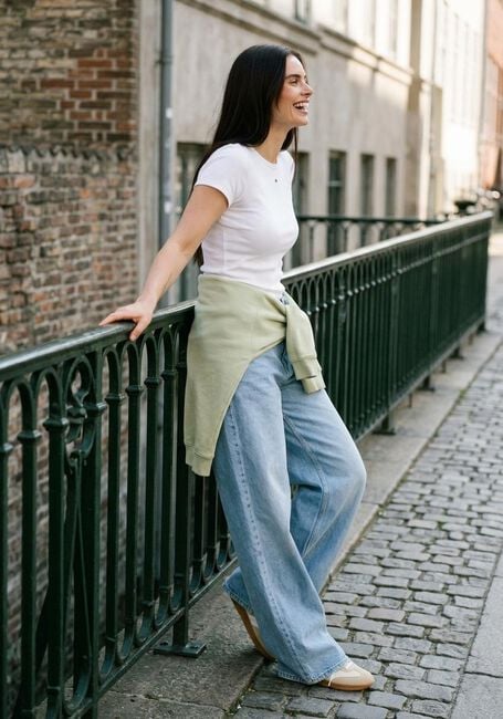 Wei&szlig;e TOMMY JEANS Top TJW SLIM ESSENTIAL RIB SS - large