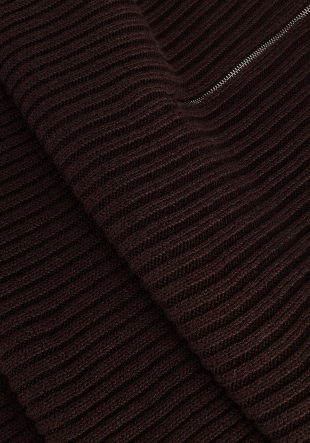 Braune Y.A.S. Midikleid YASMAVI LS KNIT MIDI ZIPPER DRESS - large