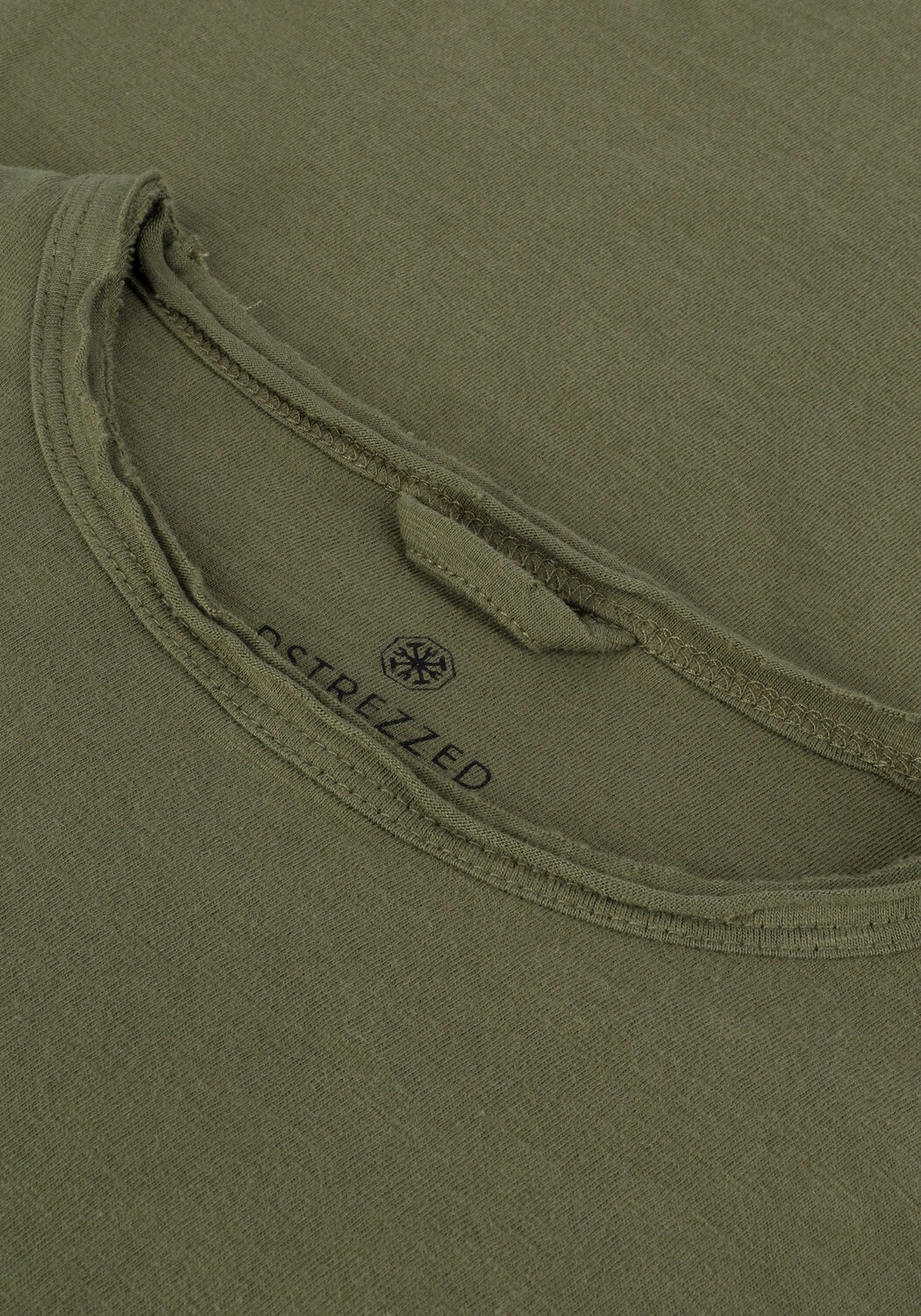 Dunkelgr&uuml;n DSTREZZED T-shirt MC. QUEEN BASIC TEE ORGANIC SLUB JERSEY - large