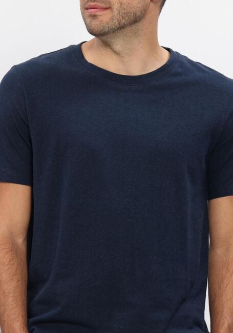 Dunkelblau SELECTED MEN T-shirt SLHADAM LINEN BLEND SS TEE NOOS - large