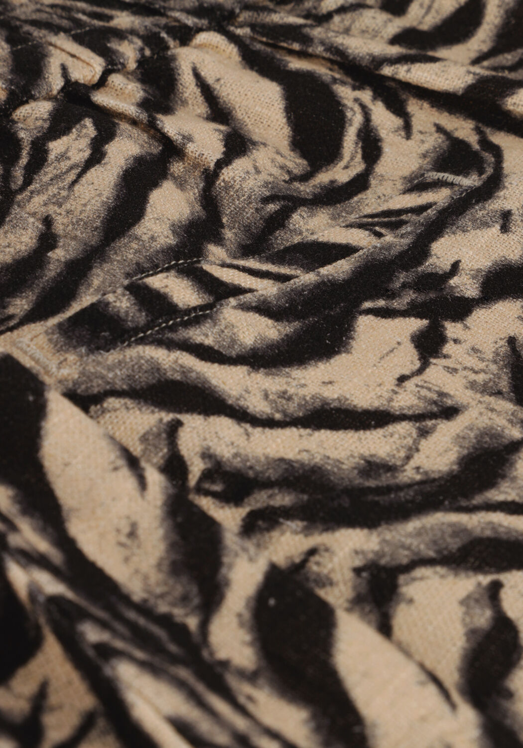 Beige ALIX THE LABEL Kurze Hose LADIES WOVEN TIGER SHORTS - large