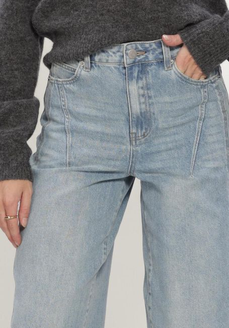 Hellblau Y.A.S. Wide jeans YASSKY HW BARREL JEANS - large