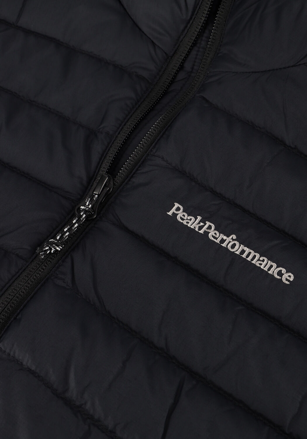 Schwarze PEAK PERFORMANCE Wattierte Jack W DOWN LINER HOOD JACKET - large