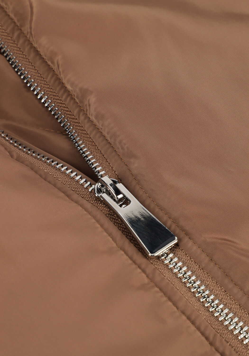 Camelfarbene NOTRE-V Jack NV-GEMINA - large