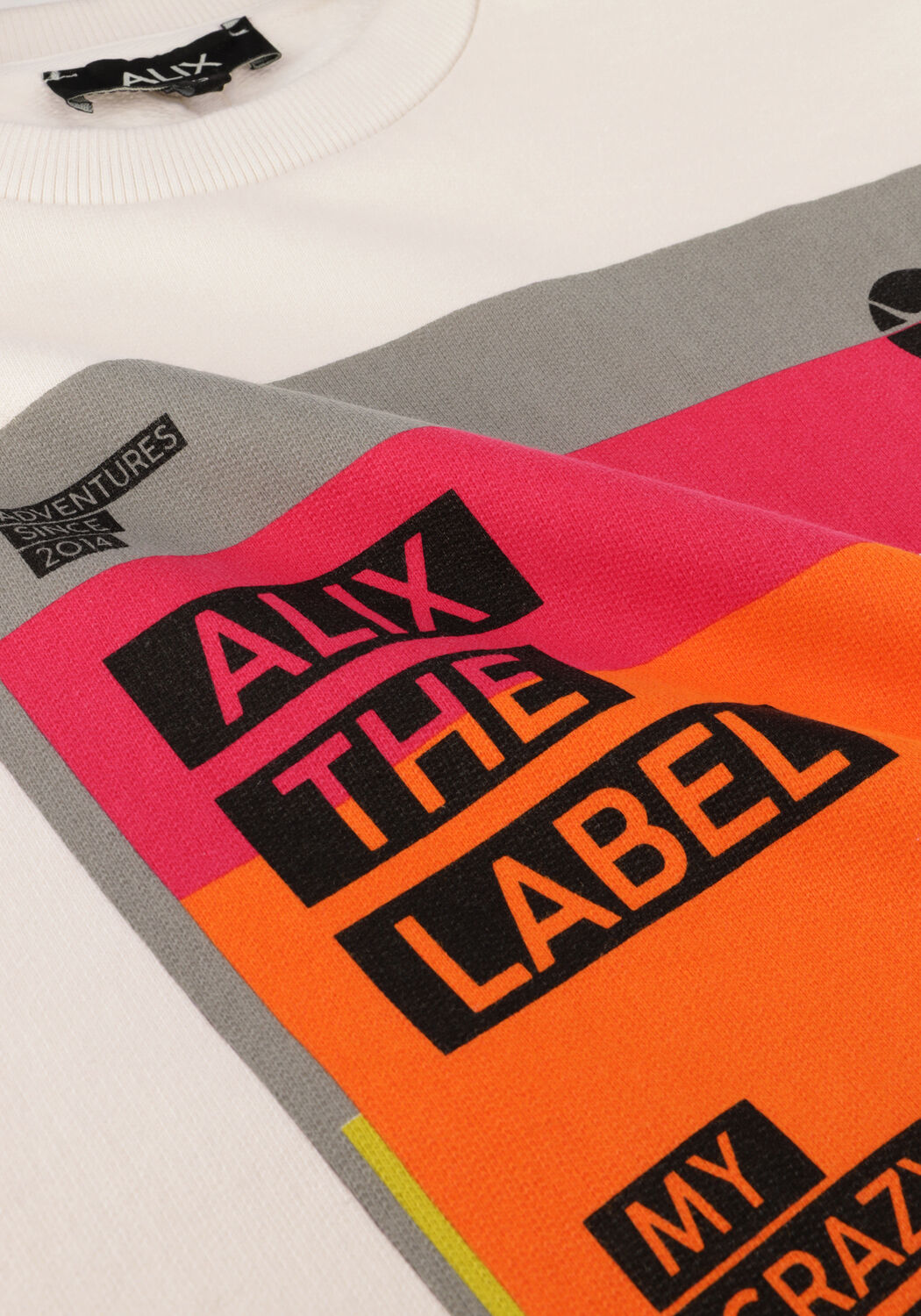 Wei&szlig;e ALIX THE LABEL Sweatshirt LADIES KNITTED GRAPHIC SWEATER - large