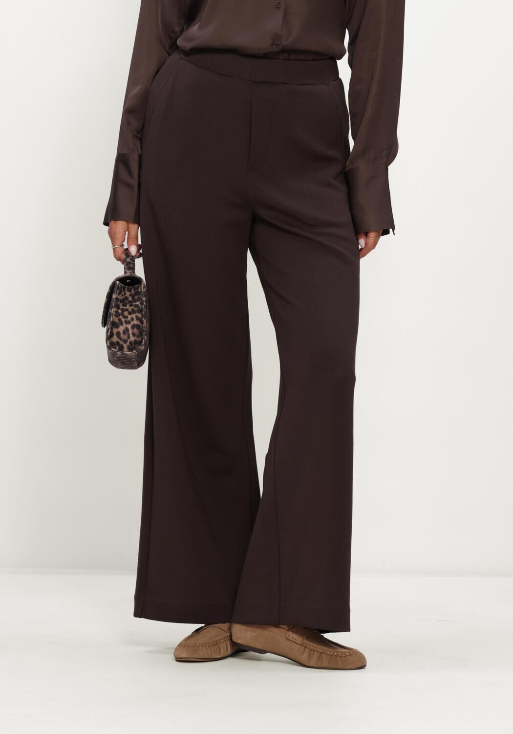 368040 - swatch