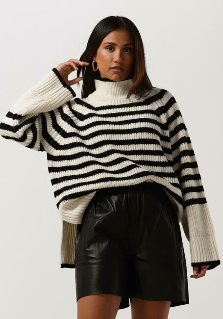 Schwarze LEVETE ROOM Pullover KALIMA 11 PULLOVER - large