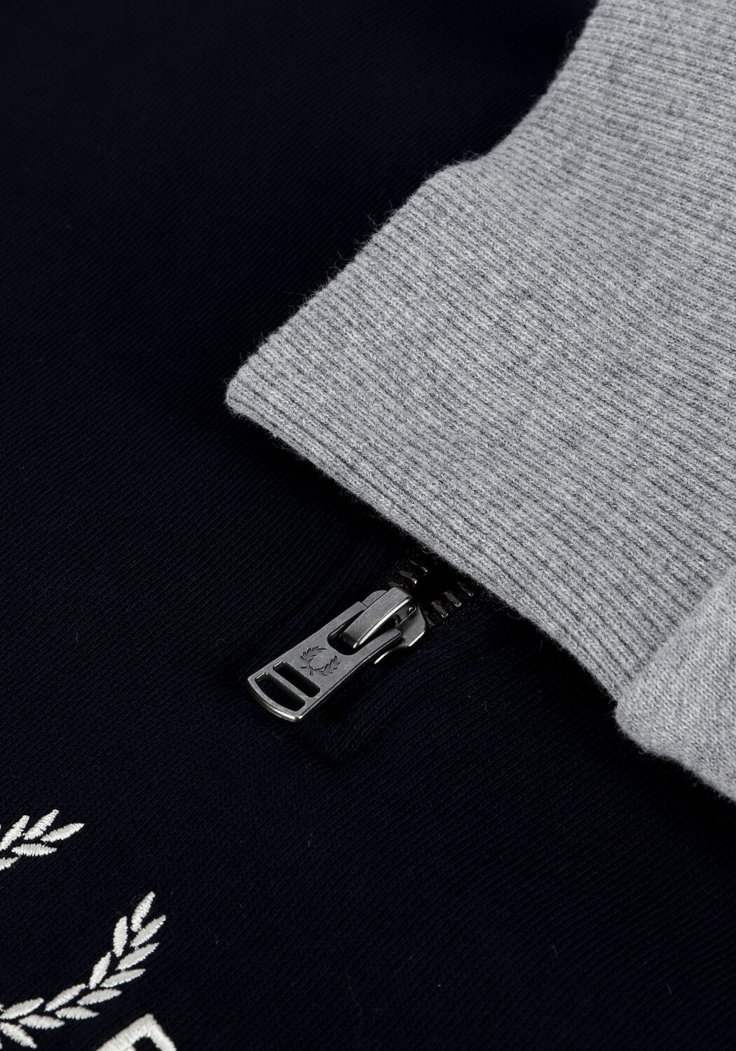 Dunkelblau FRED PERRY Sweatshirt COLOURBLOCK HALF ZIP SWEATSHIRT - large