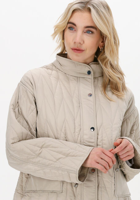 Sand LEVETE ROOM Wattierte Jack MAGNOLIA 5 JACKET - large