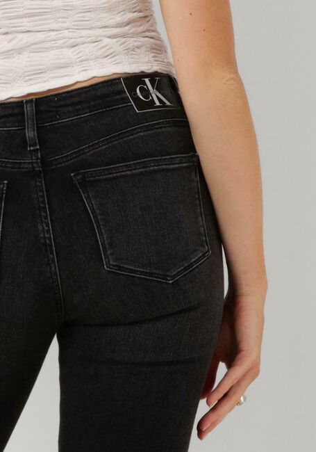 Schwarze CALVIN KLEIN Skinny jeans MID RISE SKINNY - large