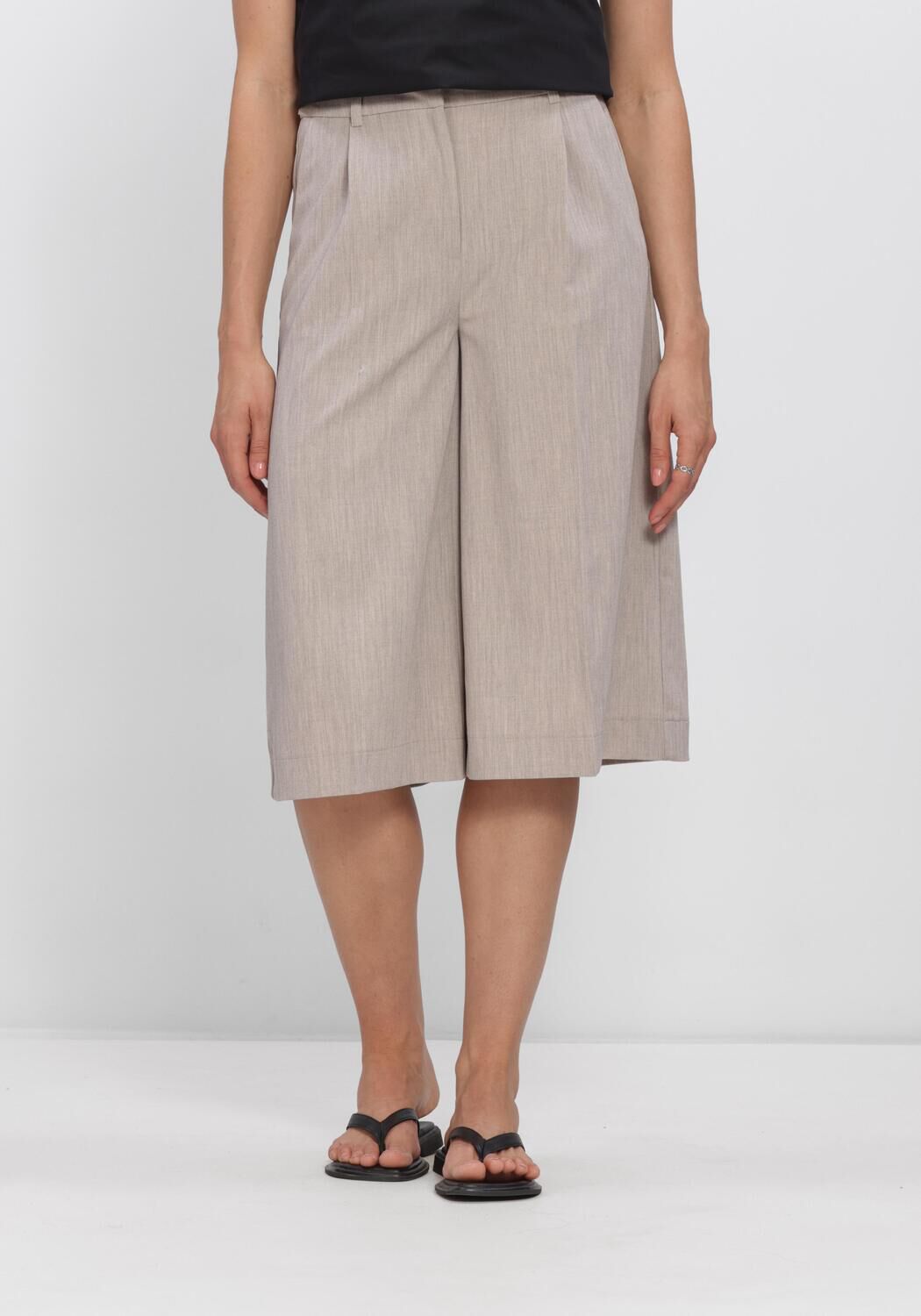 Braune OBJECT Kurze Hosen OBJIVALO HW LO BERMUDA SHORTS - large