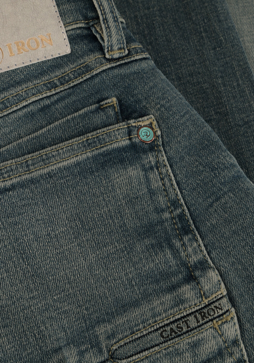 Blaue CAST IRON Jeans SHIFTBACK TAPERED GREEN BLUE SHADE - large