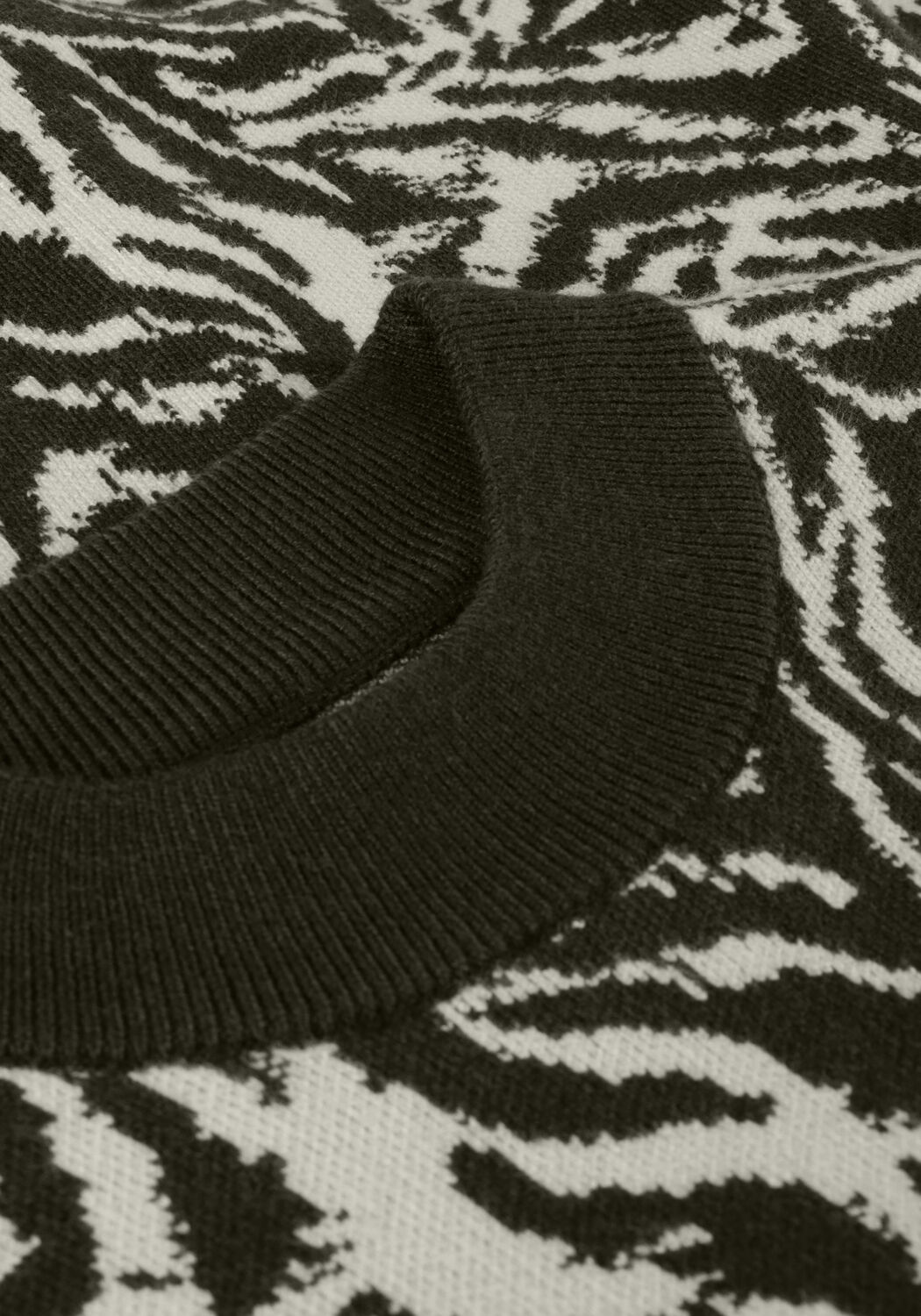 Gr&uuml;ne JANICE Pullover TRUI GEBREID POF MOUW JAY - large