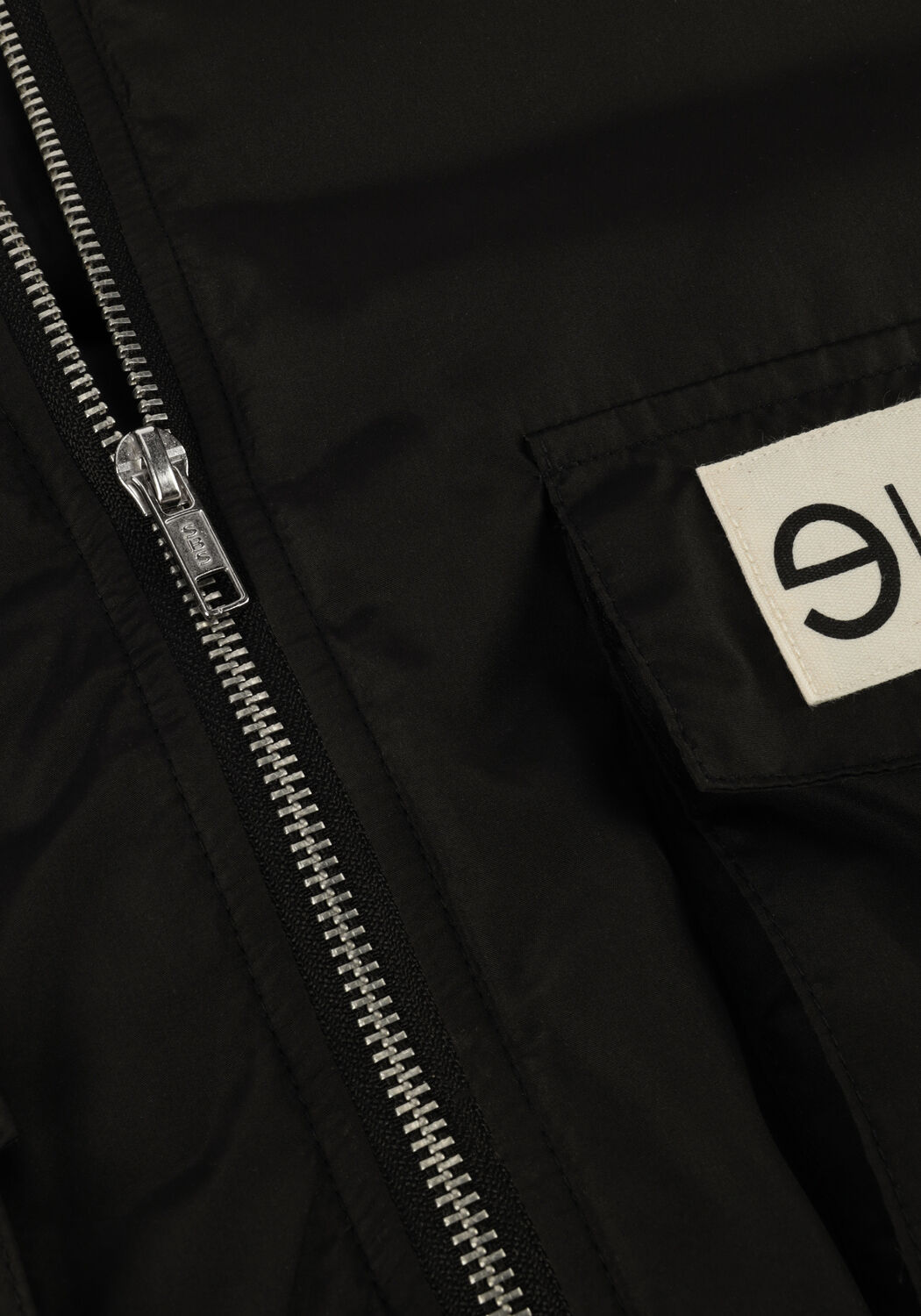 Schwarze ESM&Eacute; STUDIOS Jack BLAIR SHORT JACKET - large