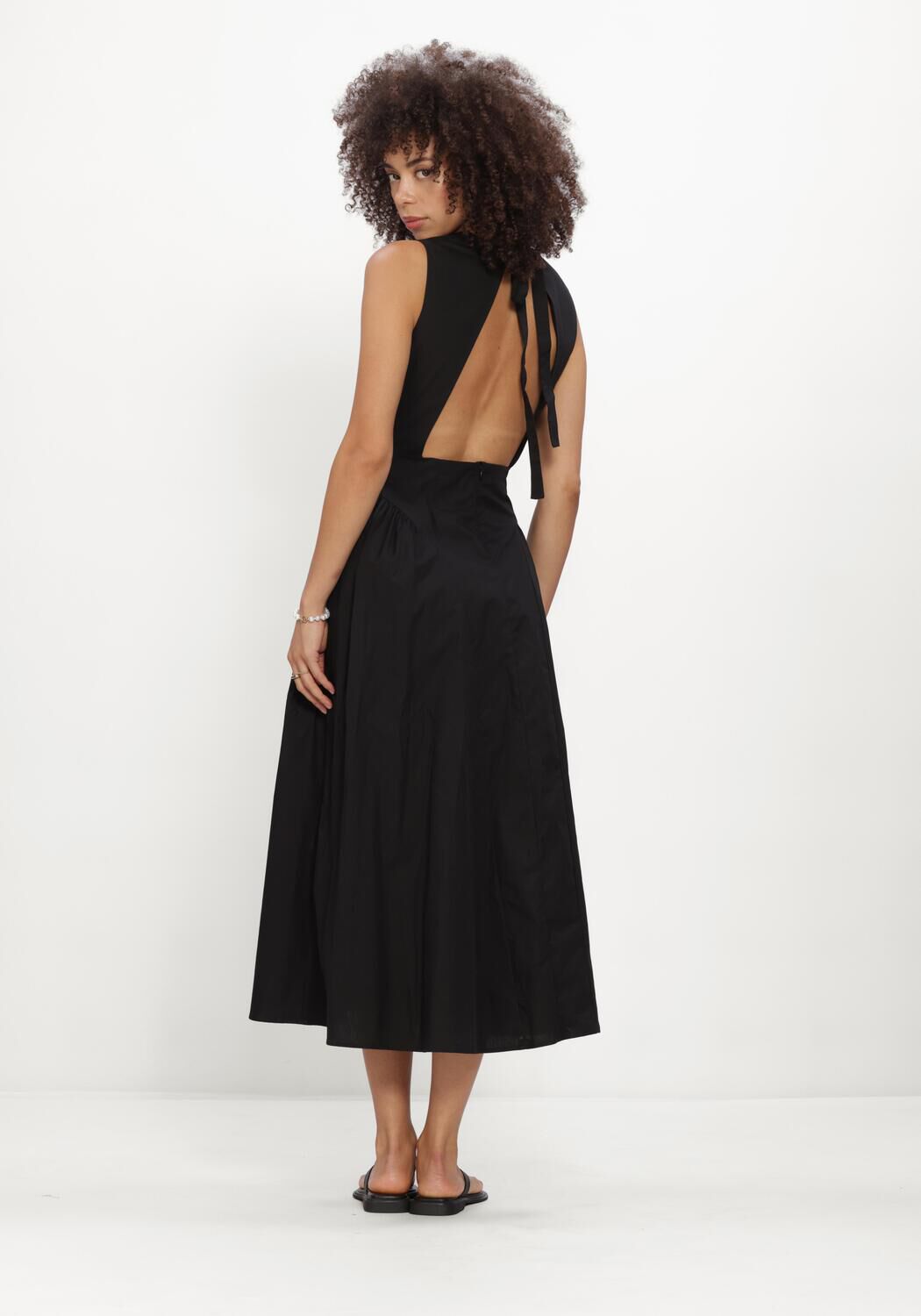 Schwarze NEO NOIR Kleider ZORA POPLIN DRESS - large