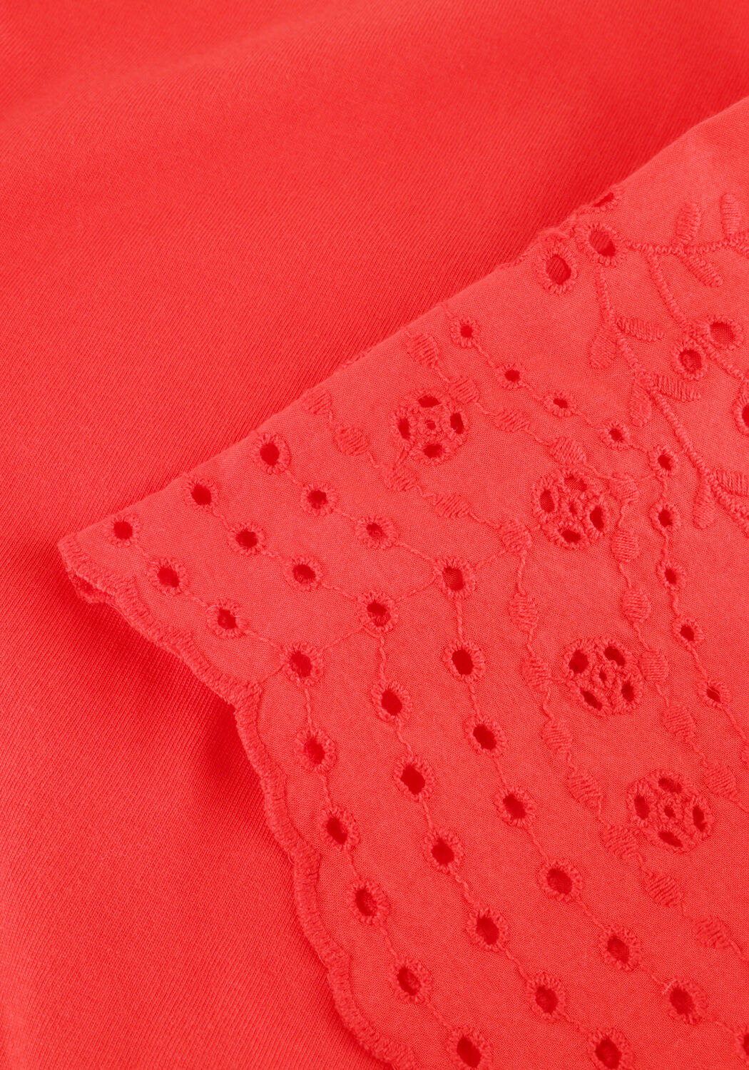 Rote Y.A.S. T-shirt YASLEX SS TOP W. EMB SLEEVES - large