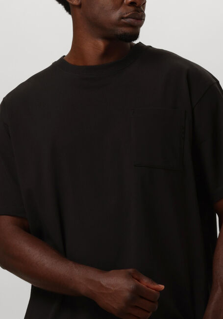 Schwarze SCOTCH & SODA T-shirt 3 CROSSES LOOSE FIT POCKET T-SHIRT - large