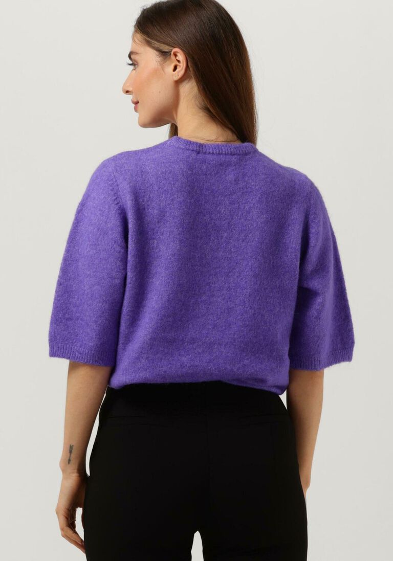 lilane gestuz pullover alphagz tee