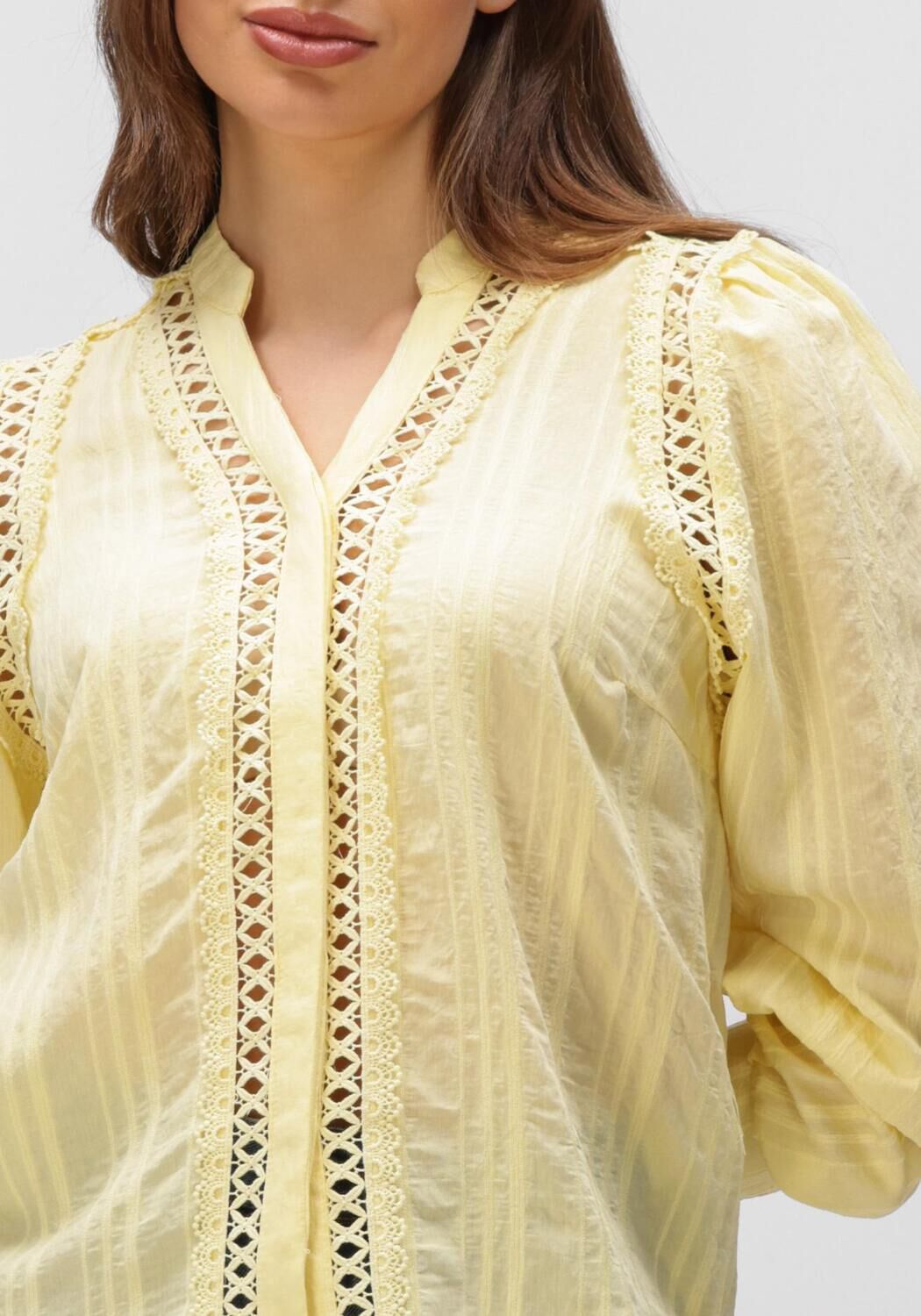 Gelbe CO'COUTURE Top KESI LACE V-SHIRT - large