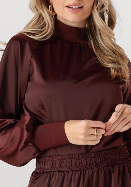 Braune Y.A.S. Blusen YASPELANA LS TOP - large