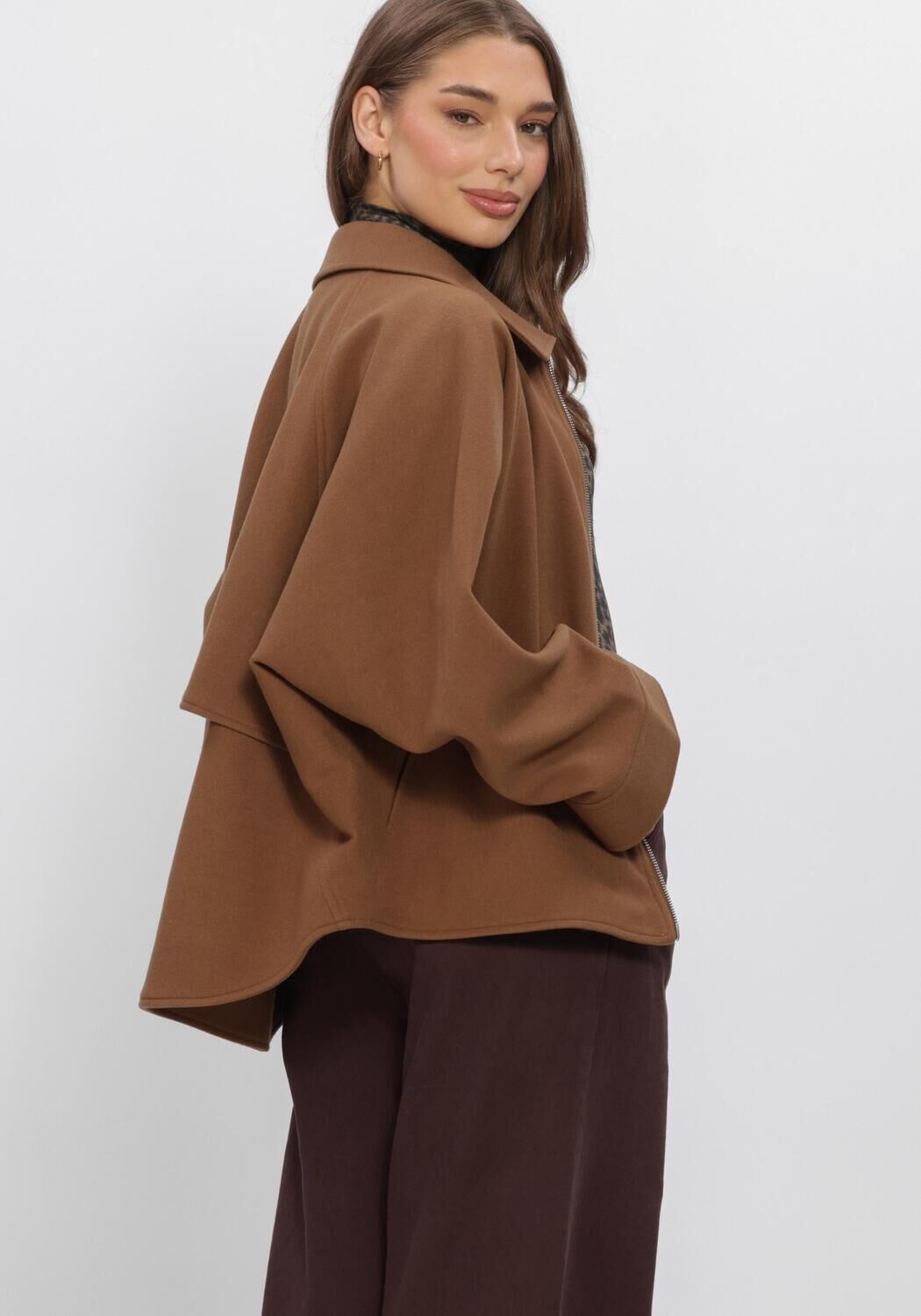 Braune WITHBLACK Jack WBLJACKIE BATSLEEVE JACKET - large
