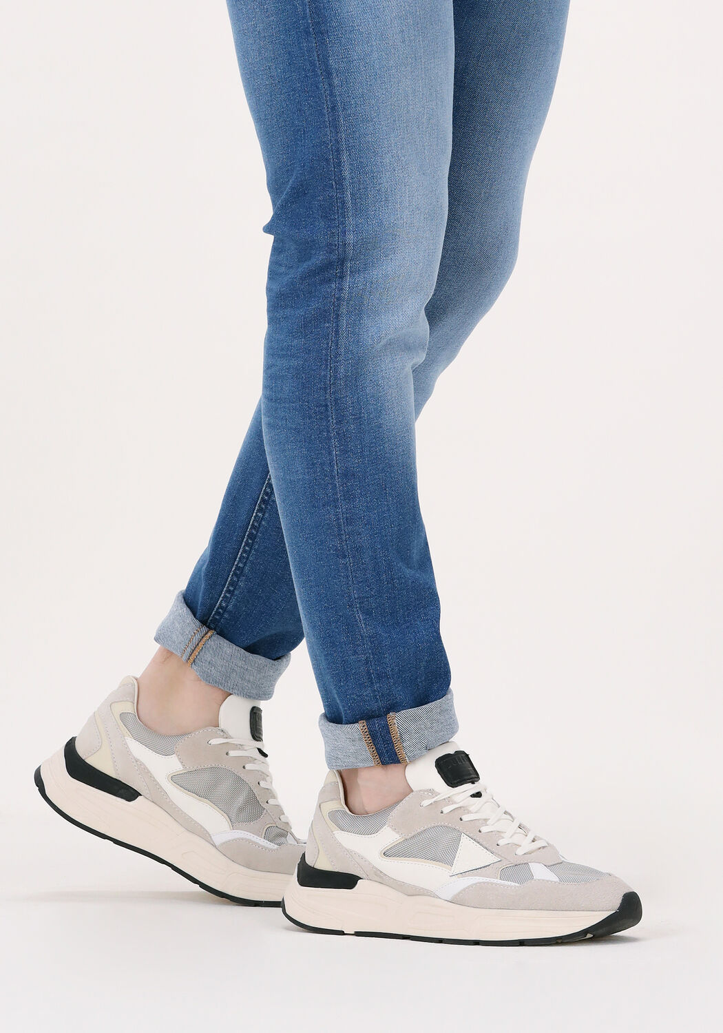 Beige GUESS Sneaker low IMOLA - large