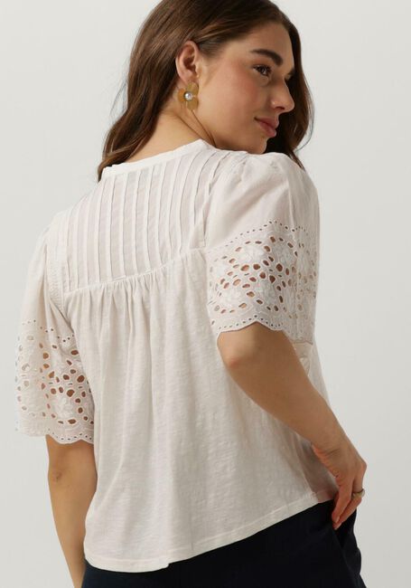 Weiße RUBY TUESDAY Blusen SALOME BLOUSE WITH HALF EMBRO SLEEVES AND ROUND NECK - large