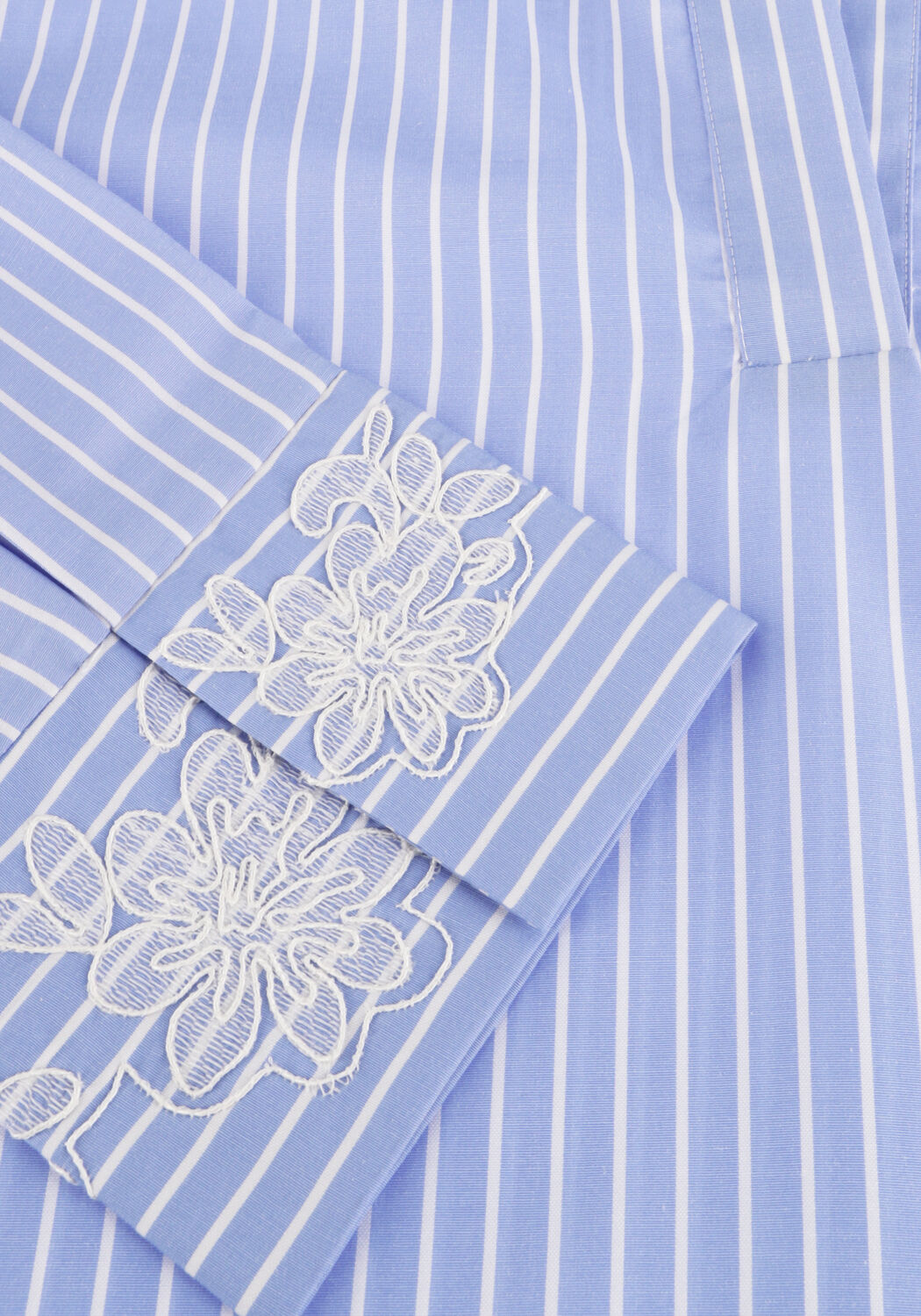 Hellblau BRUUNS BAZAAR Blusen MESQUITEBBKALOE BLOUSE - large