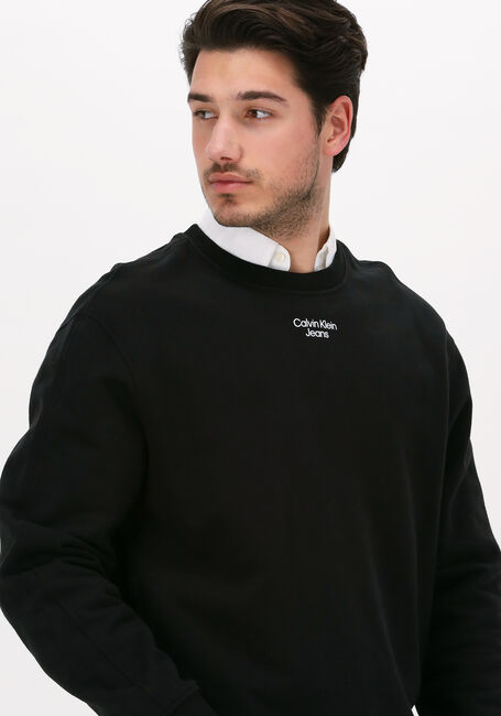 Schwarze CALVIN KLEIN Sweatshirt STACKED LOGO CREW NECK - large