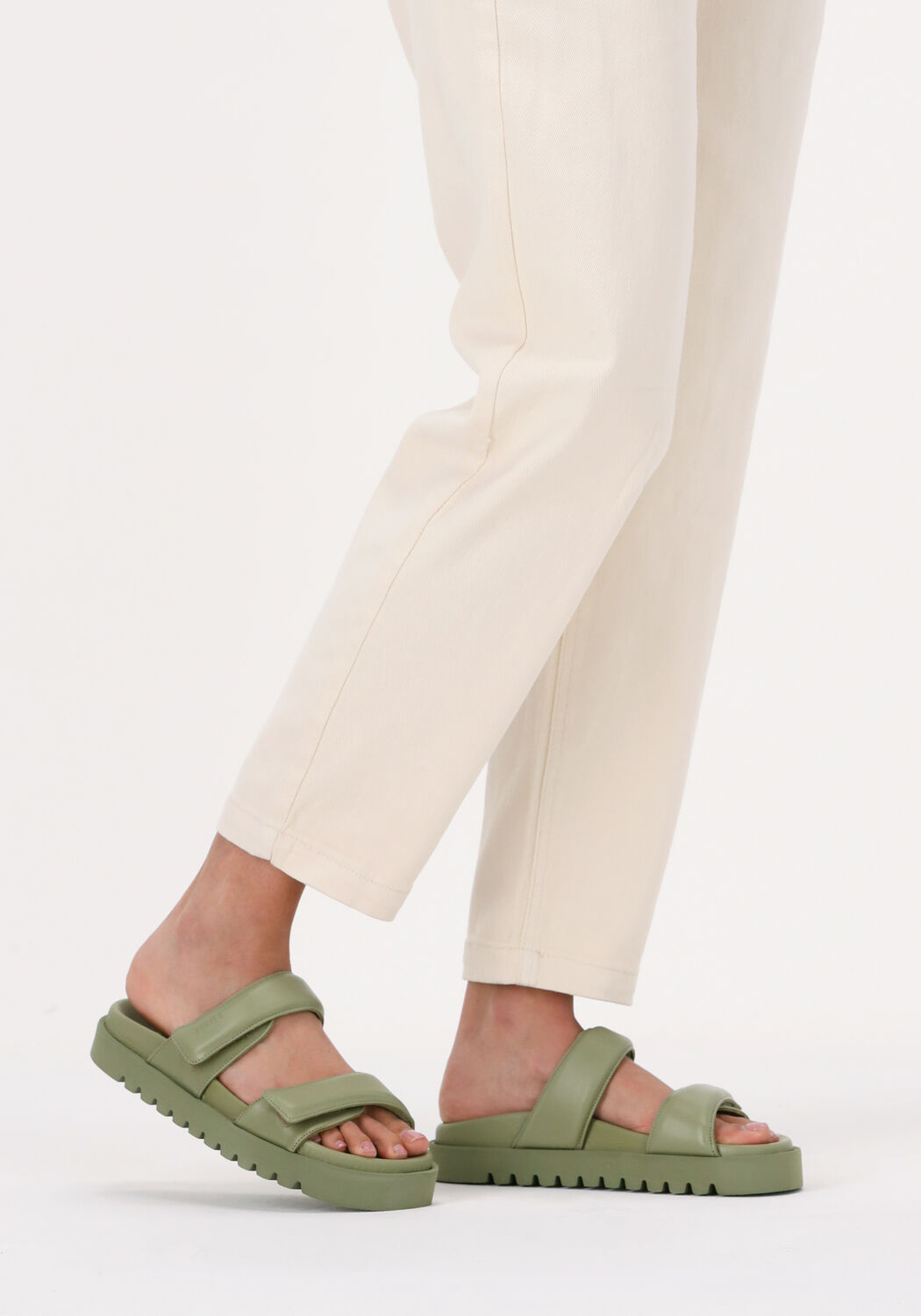 Gr&uuml;ne NUBIKK Pantolette KAE JONES - large