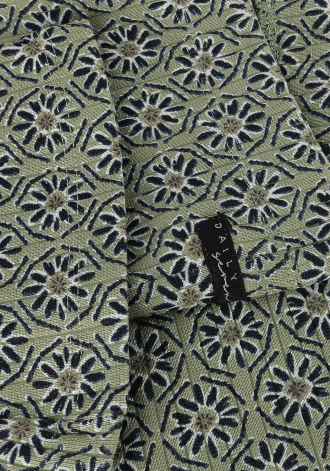 Gr&uuml;ne DAILY7 Schlaghose FLARED FLOWER RIB PANTS - large