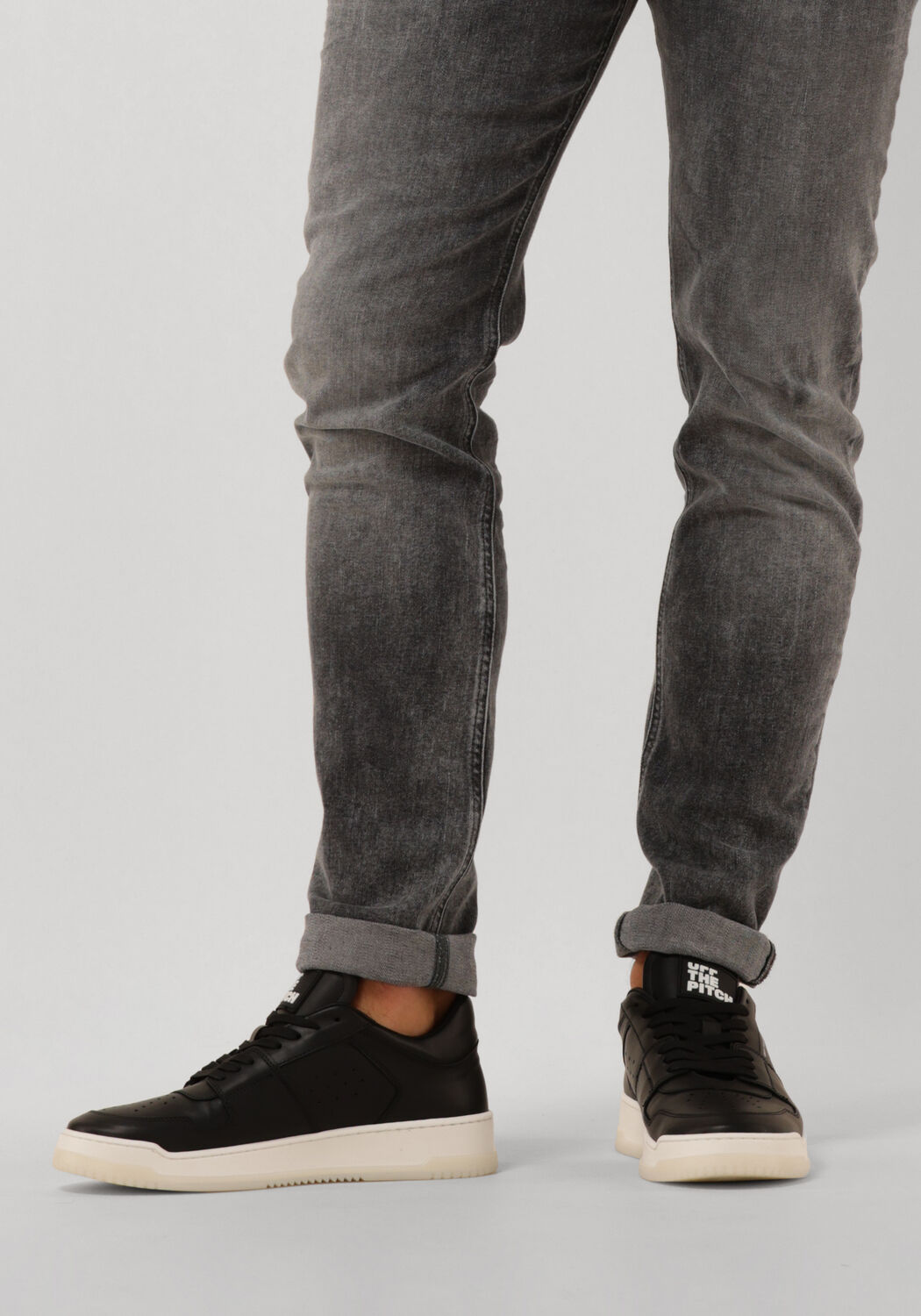 Schwarze OFF THE PITCH Sneaker Low SUPER NOVA LOW - large