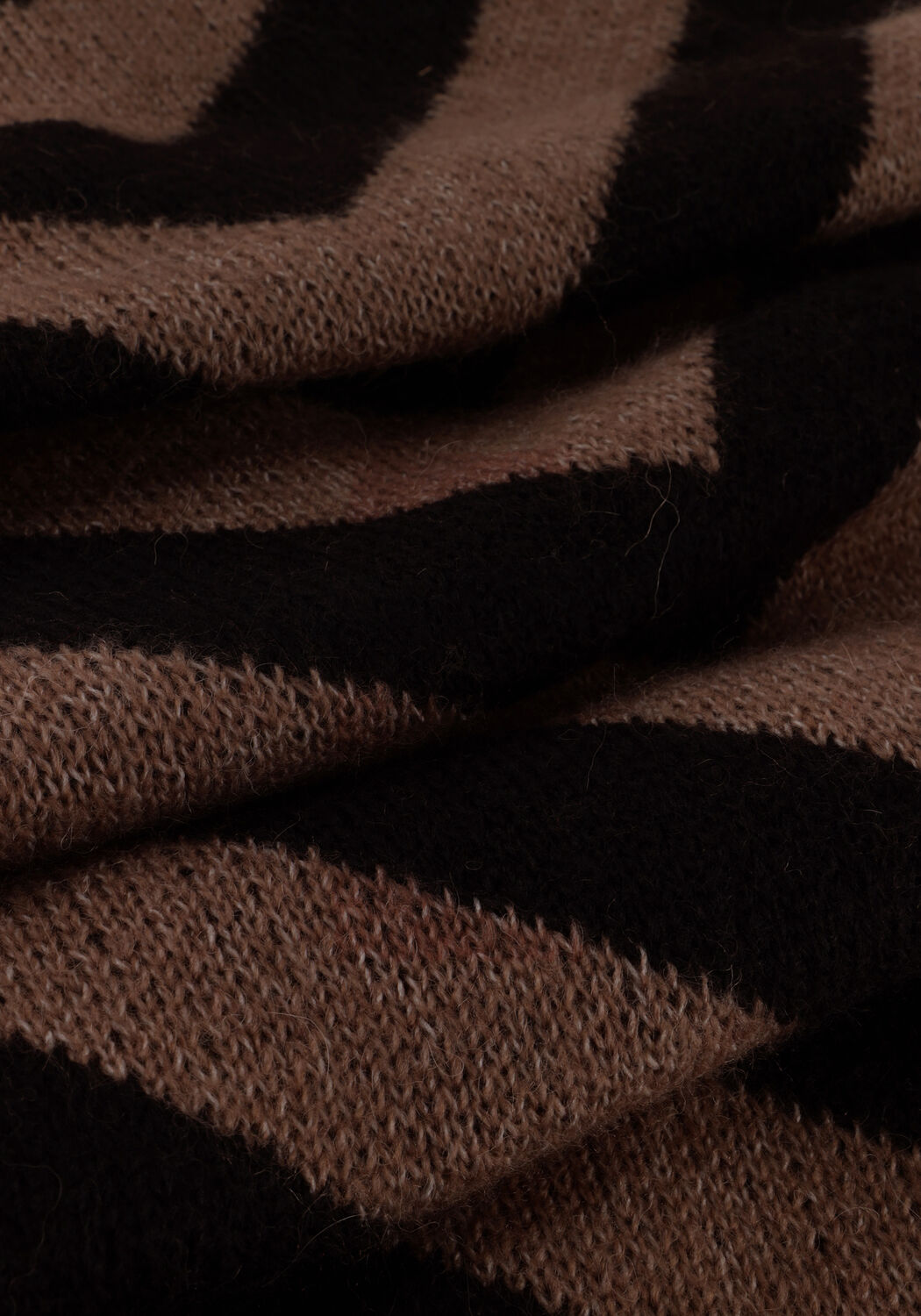 Braune Y.A.S. Midirock YASKAVALLI HW MIDI KNIT SKIRT S. - large