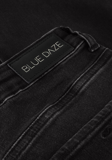 Schwarze SUMMUM Flared jeans JULIET SKINNY FLARED JEANS JULIA BLACK BLACK - large