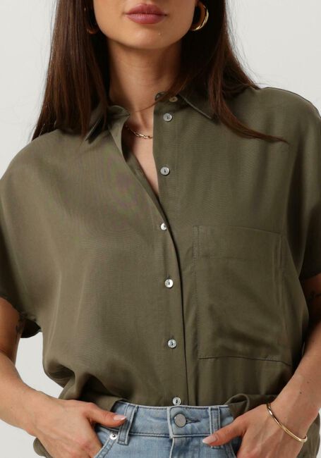 Grüne KNIT-TED Top JADE - large