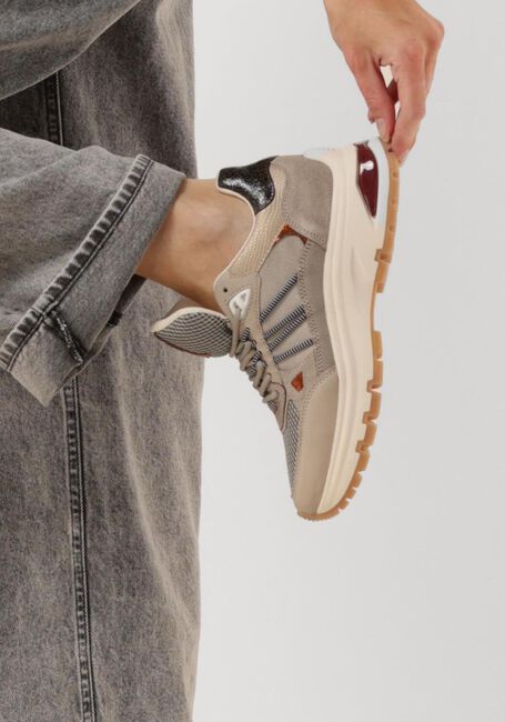 Orangene VIA VAI Sneaker Low LIZ DAE - large