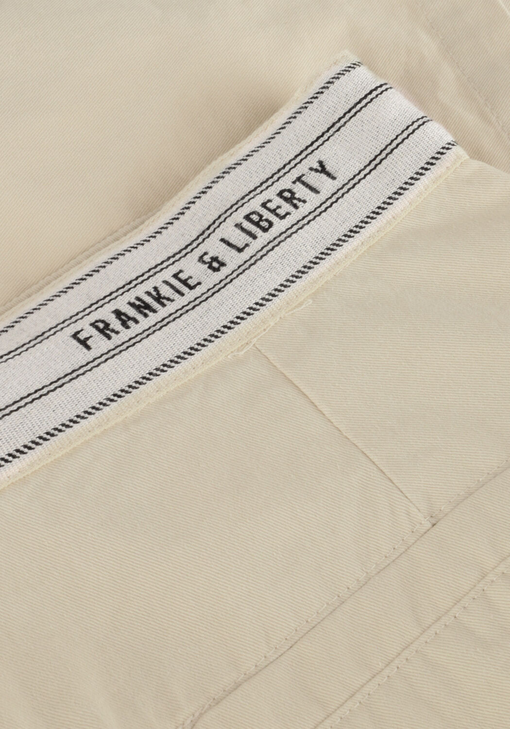 Beige FRANKIE & LIBERTY Hosen RAKEL SHORT - large