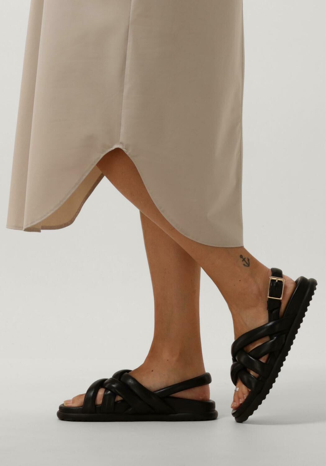 Schwarze VIA VAI Flache Sandalen CANDY KRISS - large