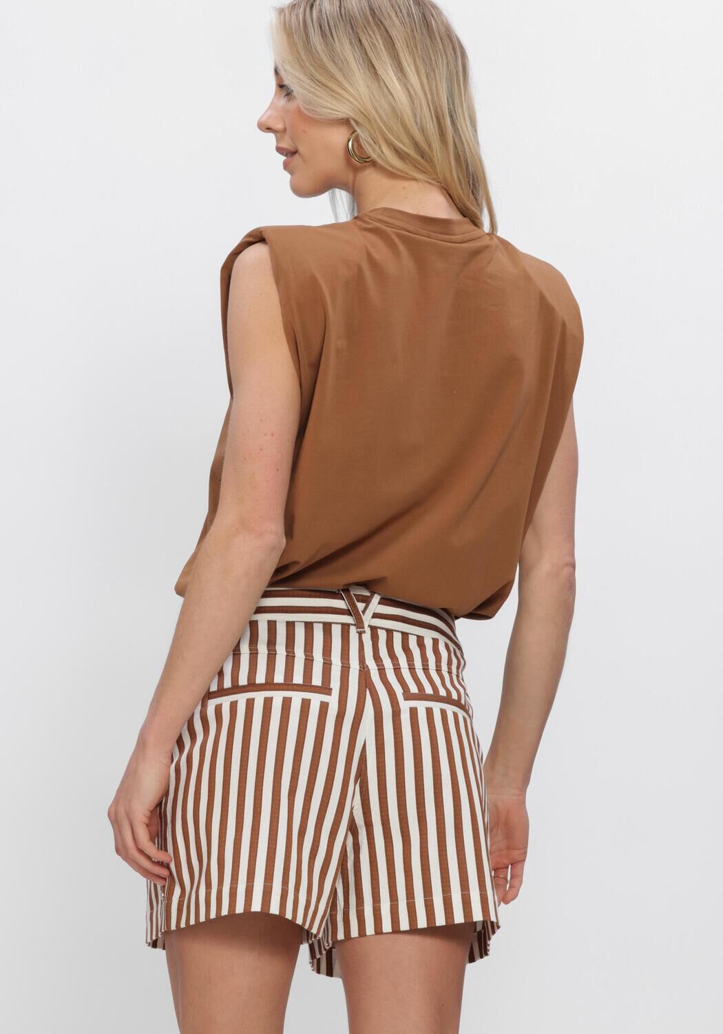 Braune JOSH V Top SUE - large