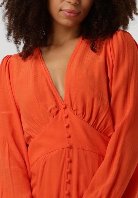 Orangene SECOND FEMALE Maxikleid EMUANUELLE SLIM DRESS - large